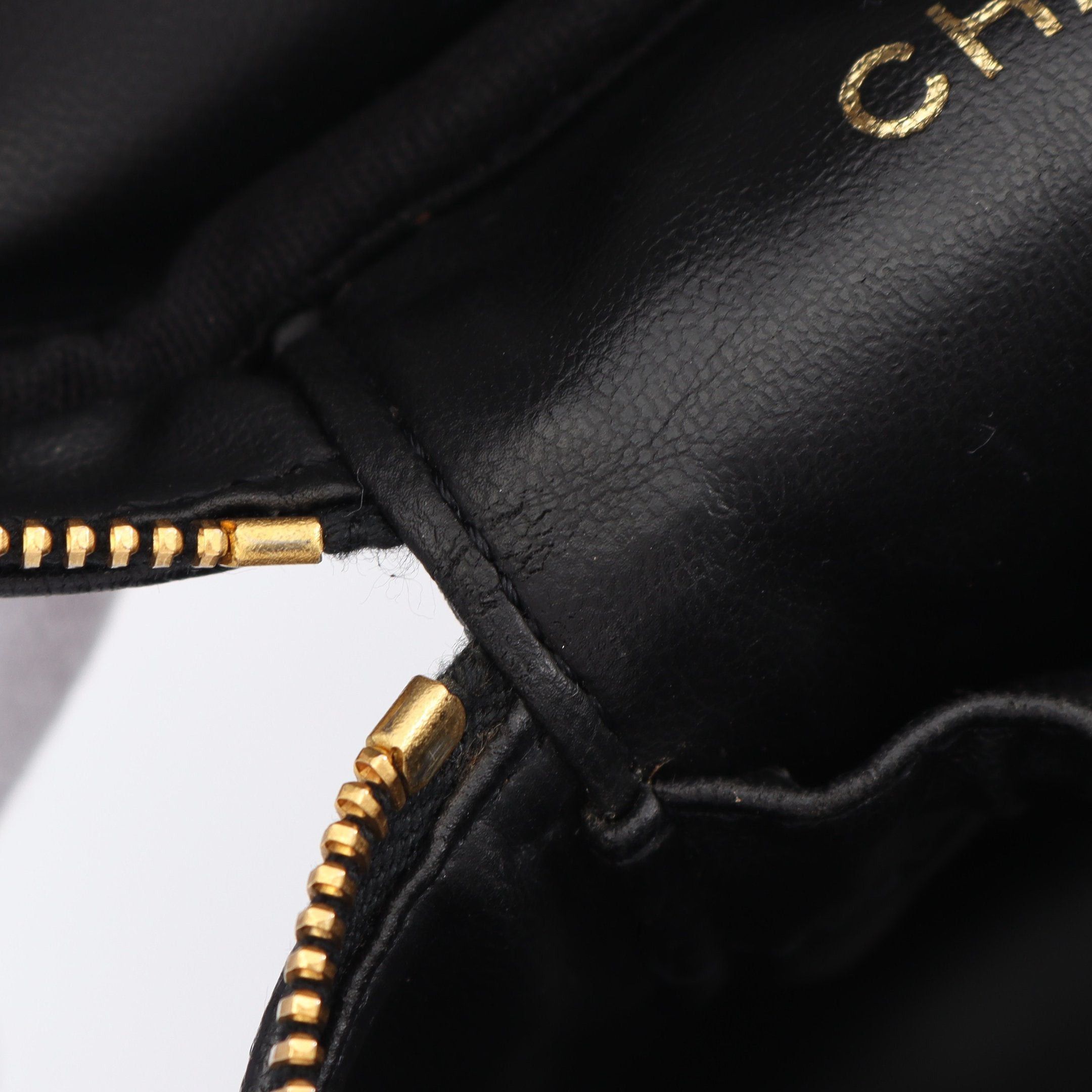 Chanel Chanel Coco Mark Handbag Vanity Bag Caviar Skin Black Gold Hardware Size ONE SIZE - 7 Thumbnail