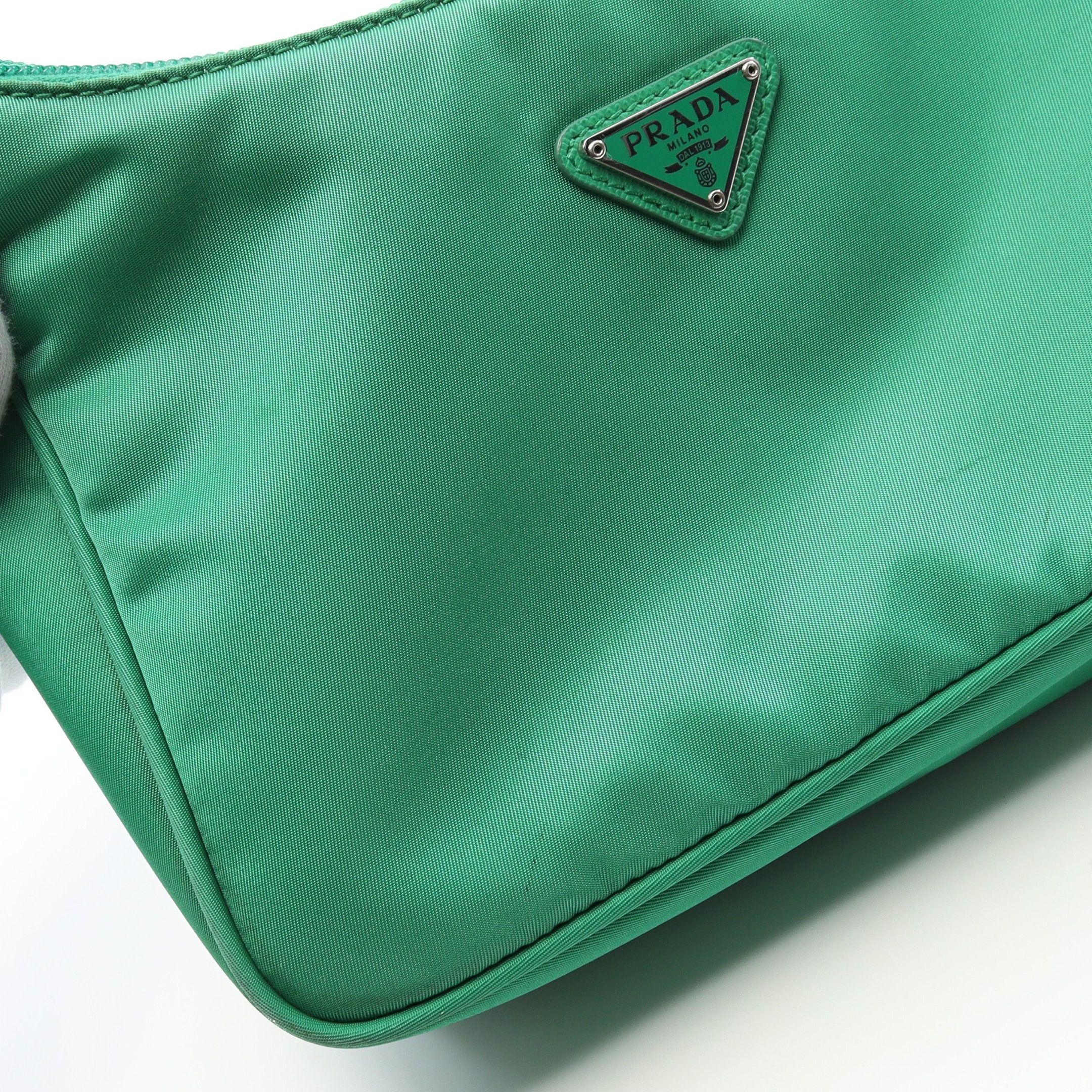 Prada Prada Re-Edition 2000 Tessuto Mini Bag Handbag Nylon Saffiano Leather Green Size ONE SIZE - 9 Thumbnail