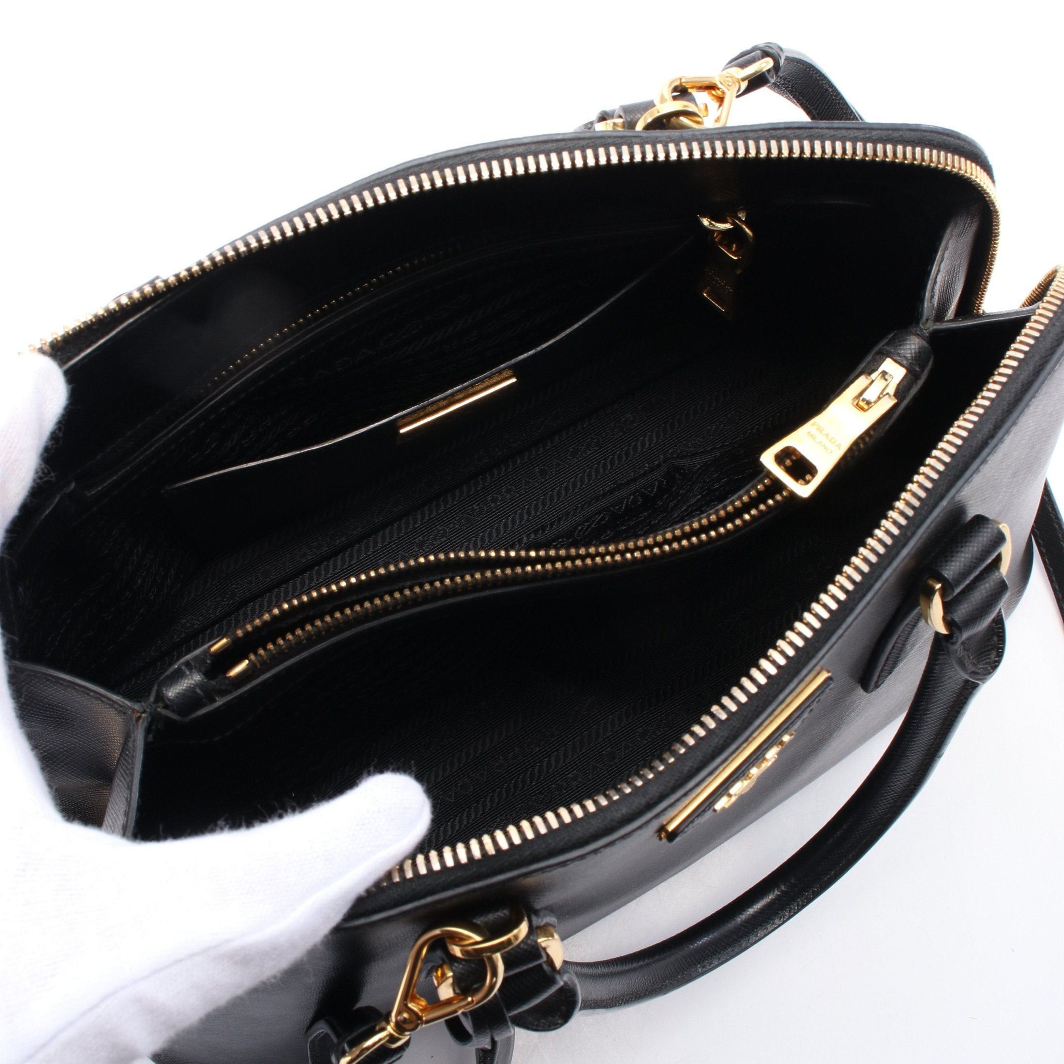Prada Prada Handbag Leather Black Size ONE SIZE - 3 Thumbnail