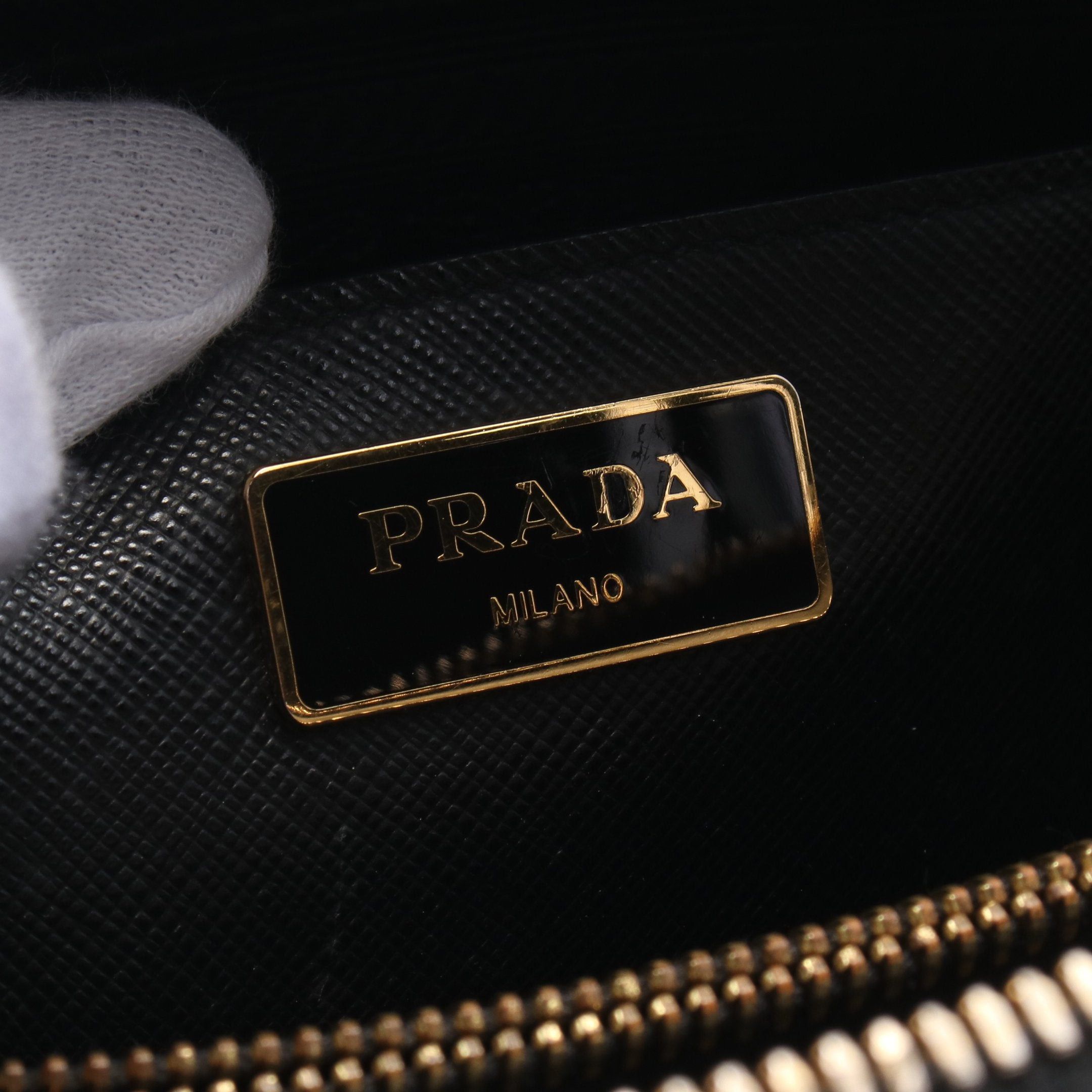 Prada Prada Handbag Leather Black Size ONE SIZE - 4 Thumbnail