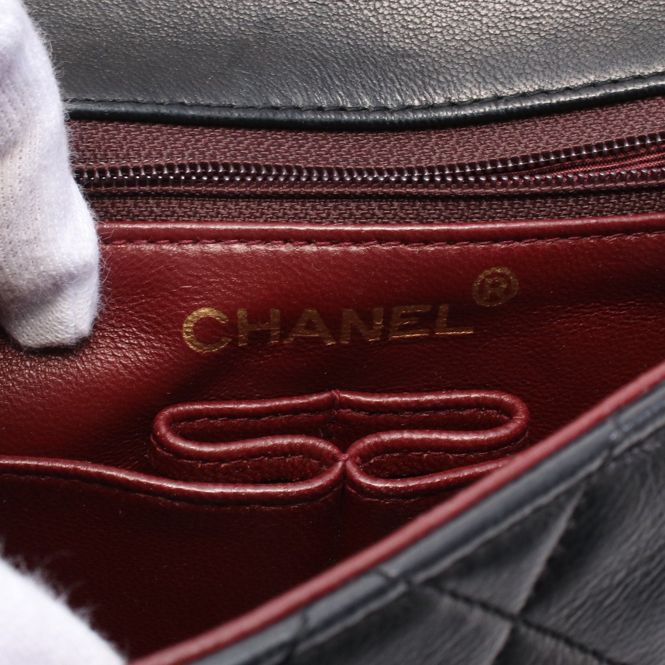 Chanel Chanel Mini Matelasse 20 Chain Shoulder Bag Lambskin Black Gold Hardware Size ONE SIZE - 4 Thumbnail