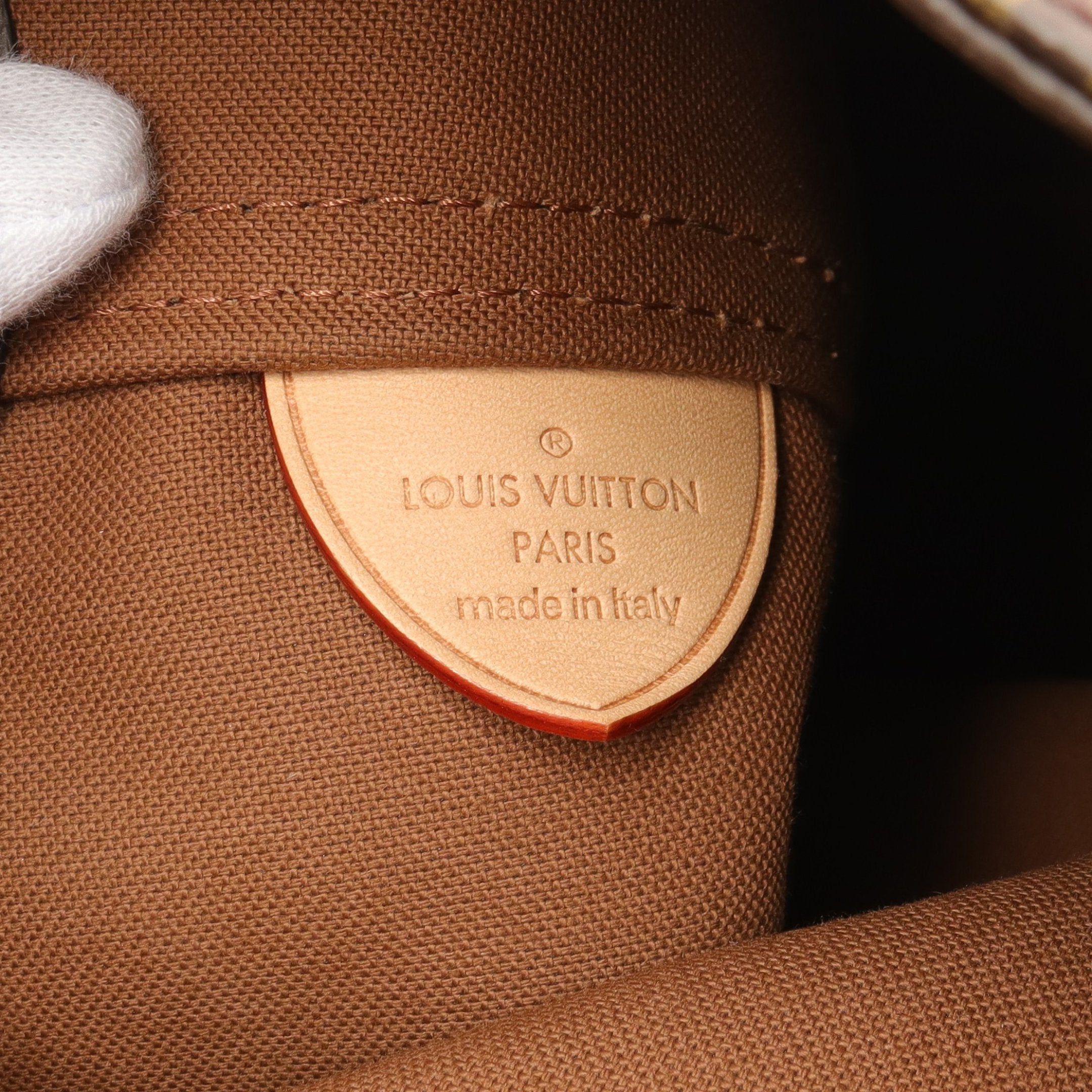 Louis Vuitton Louis Vuitton Atlantis Gm Monogram Handbag Leather Brown Size ONE SIZE - 4 Thumbnail