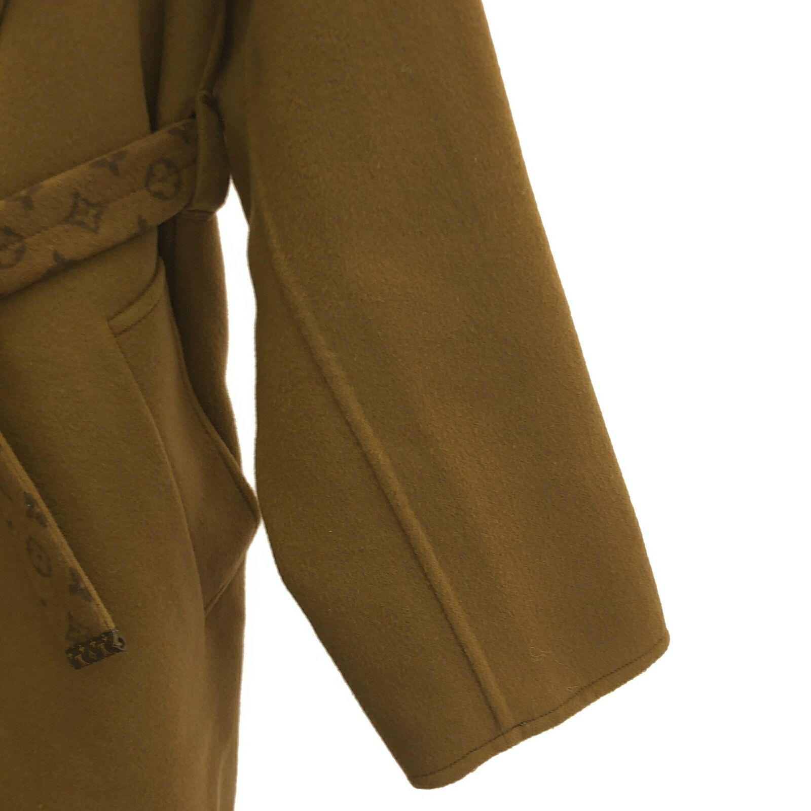 Louis Vuitton Louis Vuitton Louis Vuitton FNCO10QWE Wool Coat Others Outerwear FNCO10QWE Size ONE SIZE - 4 Thumbnail