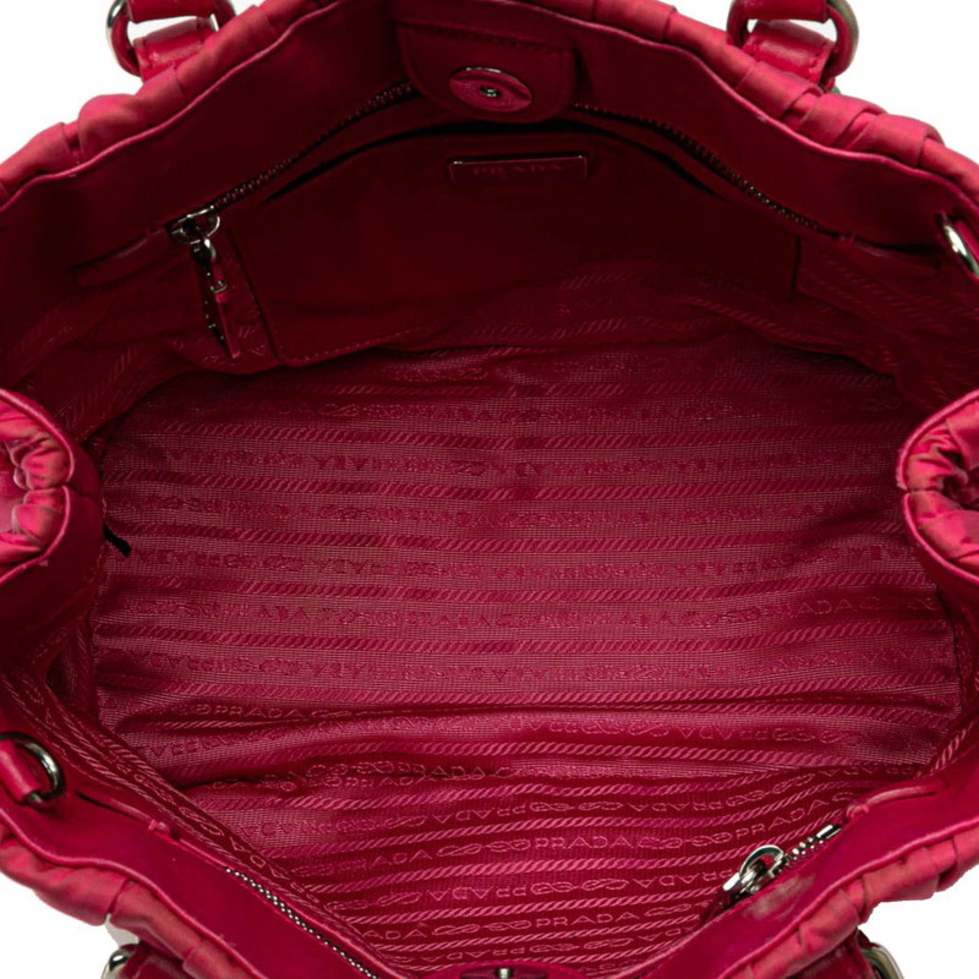 Prada Prada Gaufre handbag Size ONE SIZE - 4 Thumbnail