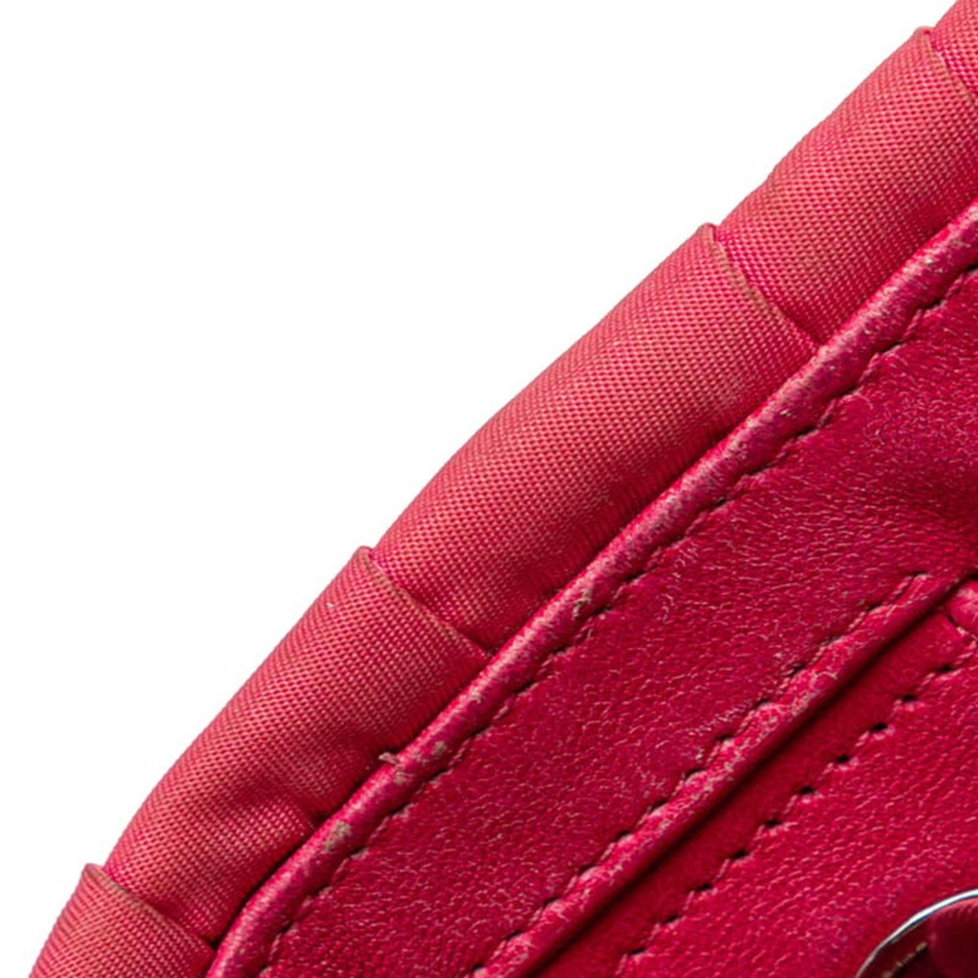 Prada Prada Gaufre handbag Size ONE SIZE - 10 Thumbnail