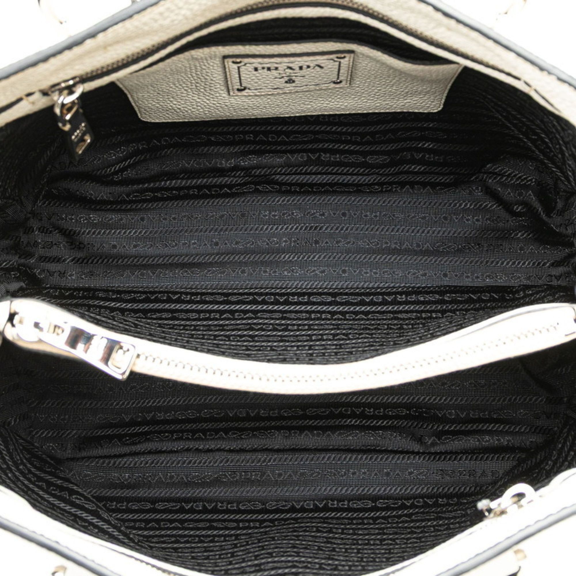 Prada Prada Vitello handbag Size ONE SIZE - 5 Thumbnail