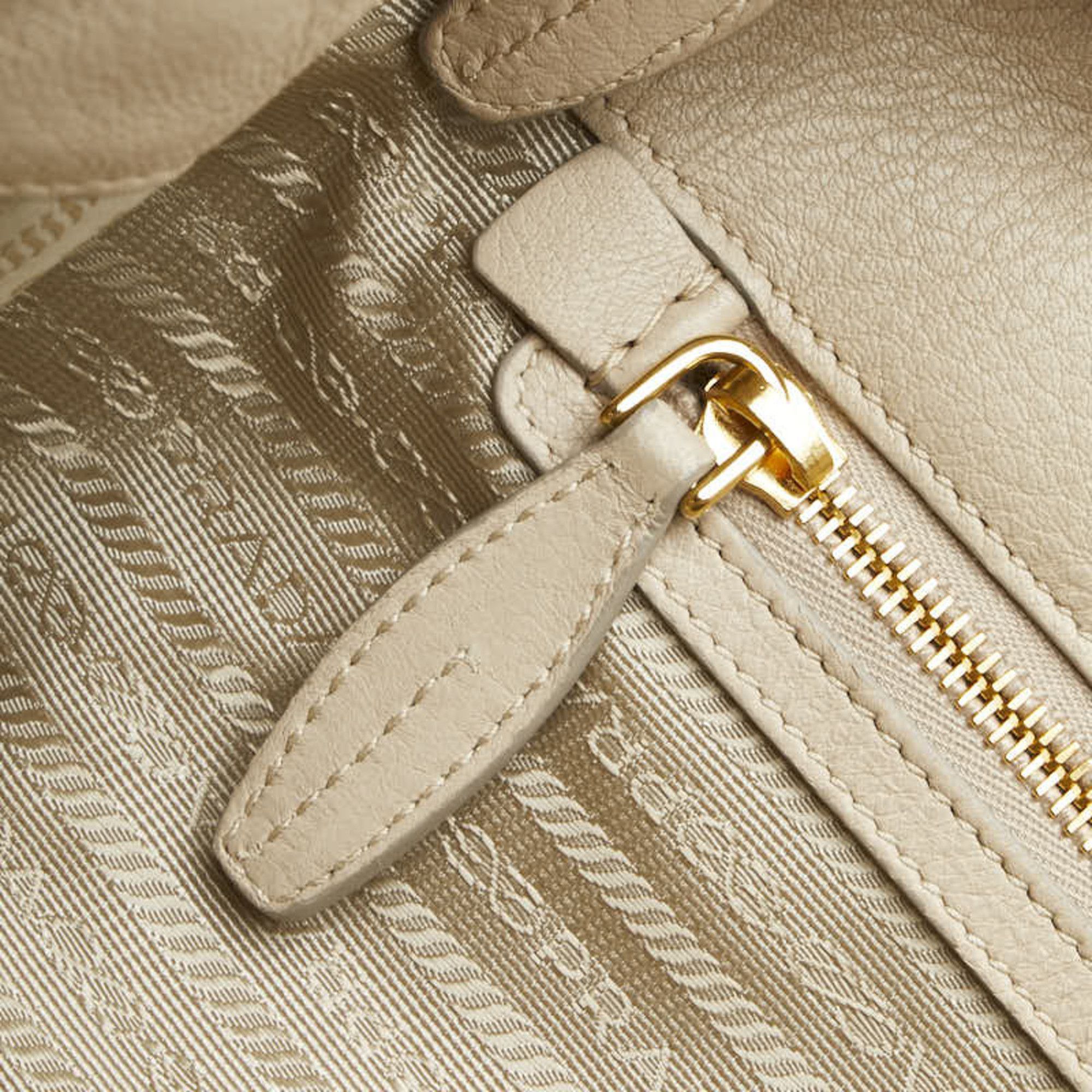 Prada Prada Vitello handbag Size ONE SIZE - 8 Thumbnail
