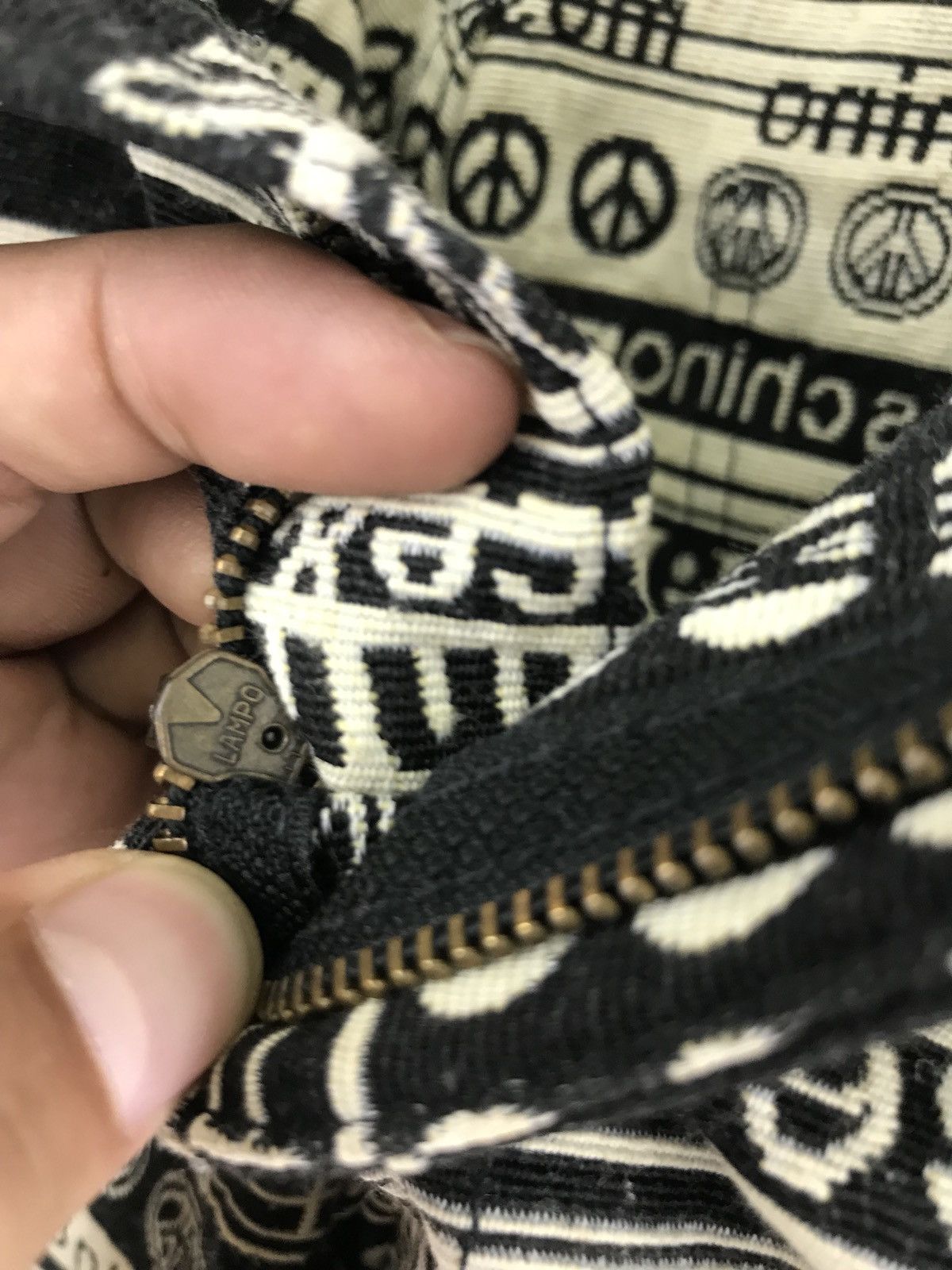 Moschino Moschino Jeans All Overprint Size US 30 / EU 46 - 13 Thumbnail
