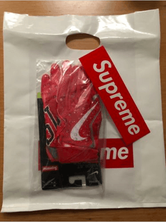 Supreme Leaks News on X: Supreme x Nike vapor jet 4.0 football gloves  releasing this Thursday Cop or drop?  / X