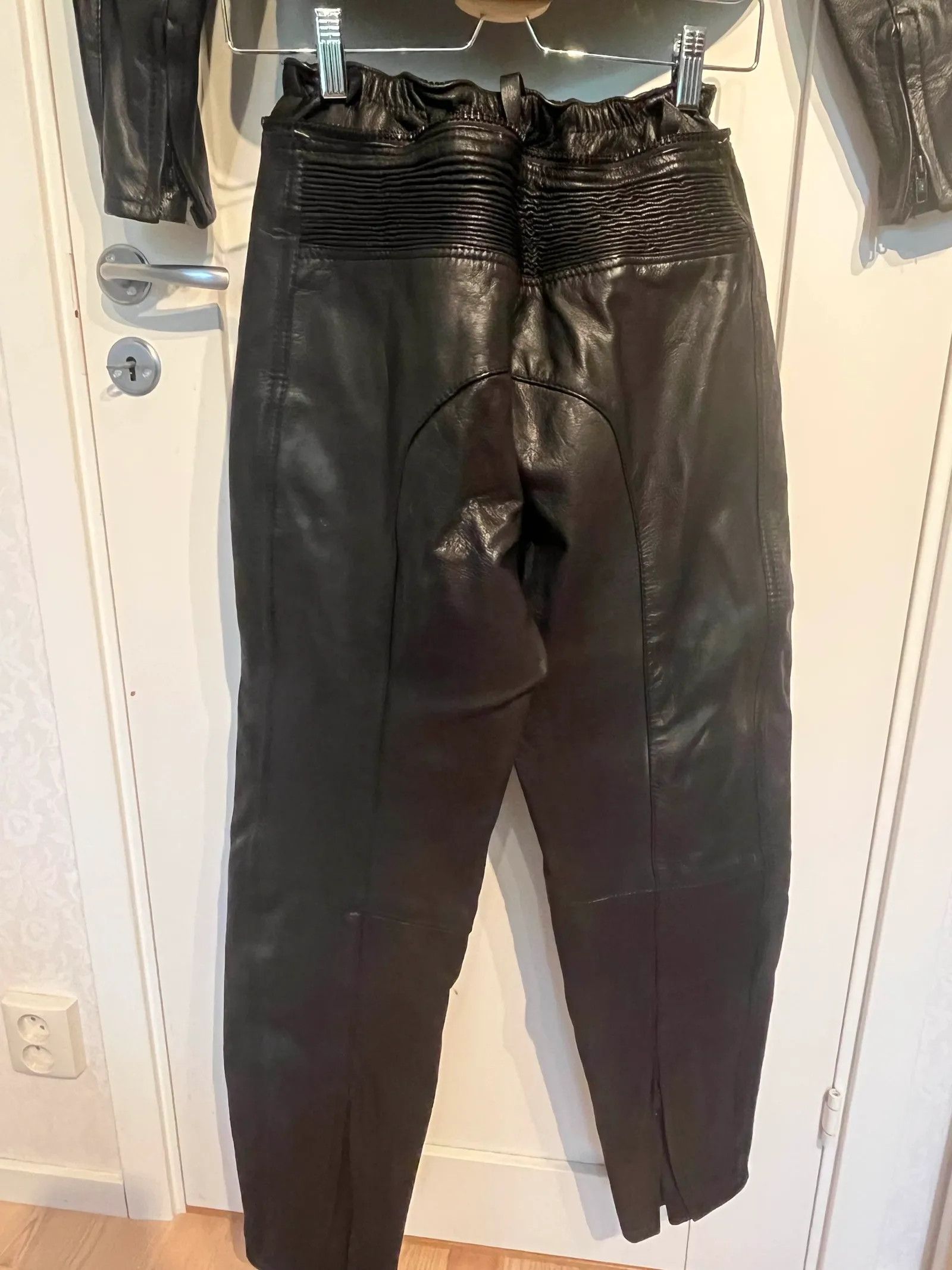 JOFAMA Jofama Leather Jacket Size S / US 4 / IT 40 - 6 Thumbnail