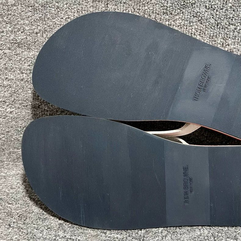 Thom Browne Thom Browne Flip Flop Sandals Size US 10 / EU 43 - 8 Thumbnail