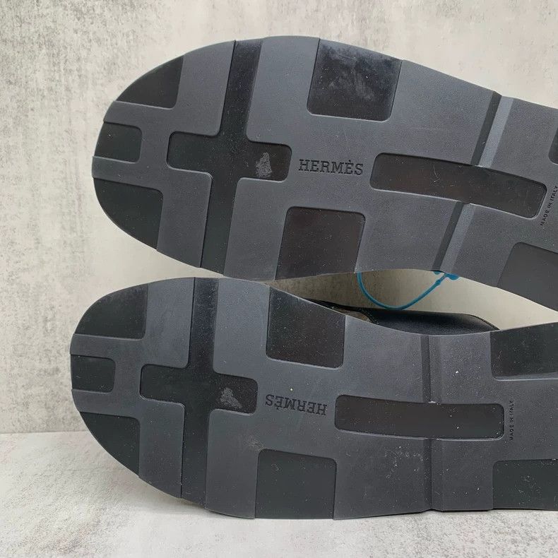 Hermes Hermes Men's Black Slip-On Sandals Size 41 Size US 9 / EU 42 - 8 Thumbnail