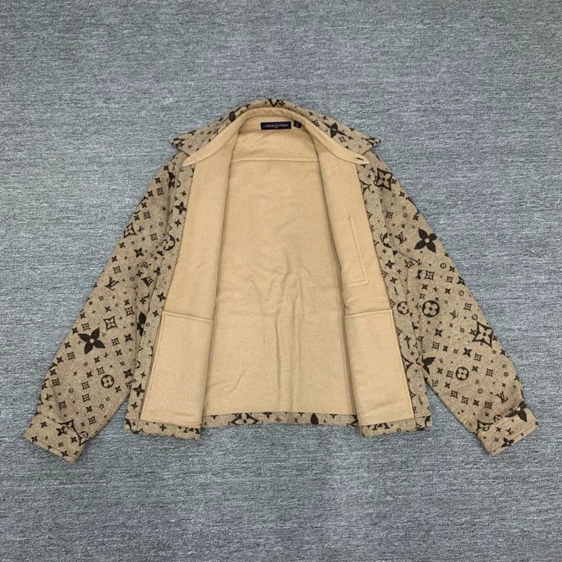 Louis Vuitton Beige Monogram Patterned Shirt Jacket Size US L / EU 52-54 / 3 - 3 Thumbnail