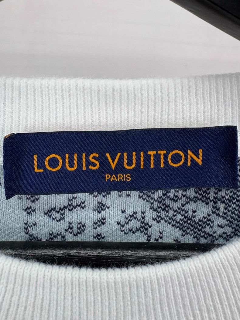 Louis Vuitton Louis Vuitton Tie-Dye Knitted Sweater Size L Size US L / EU 52-54 / 3 - 5 Thumbnail