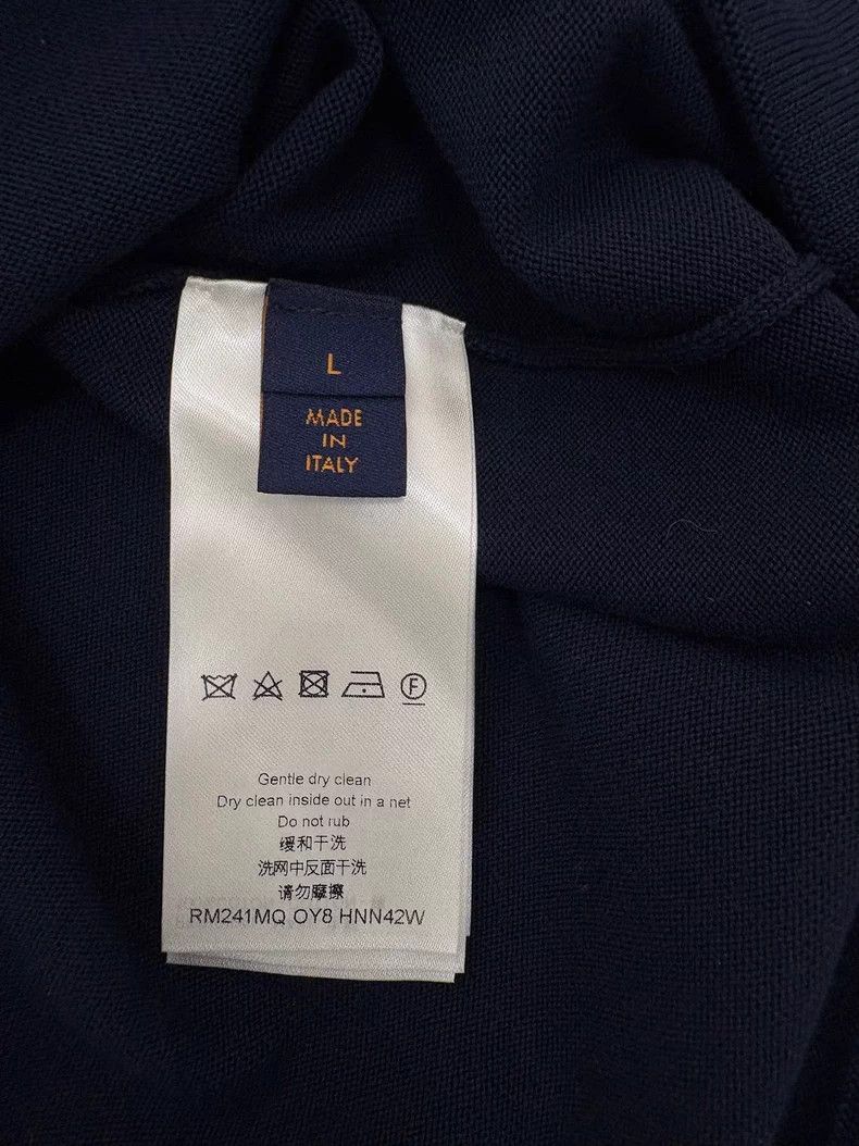 Louis Vuitton Louis Vuitton Deep Blue Short Sleeve T-Shirt Size US L / EU 52-54 / 3 - 6 Thumbnail