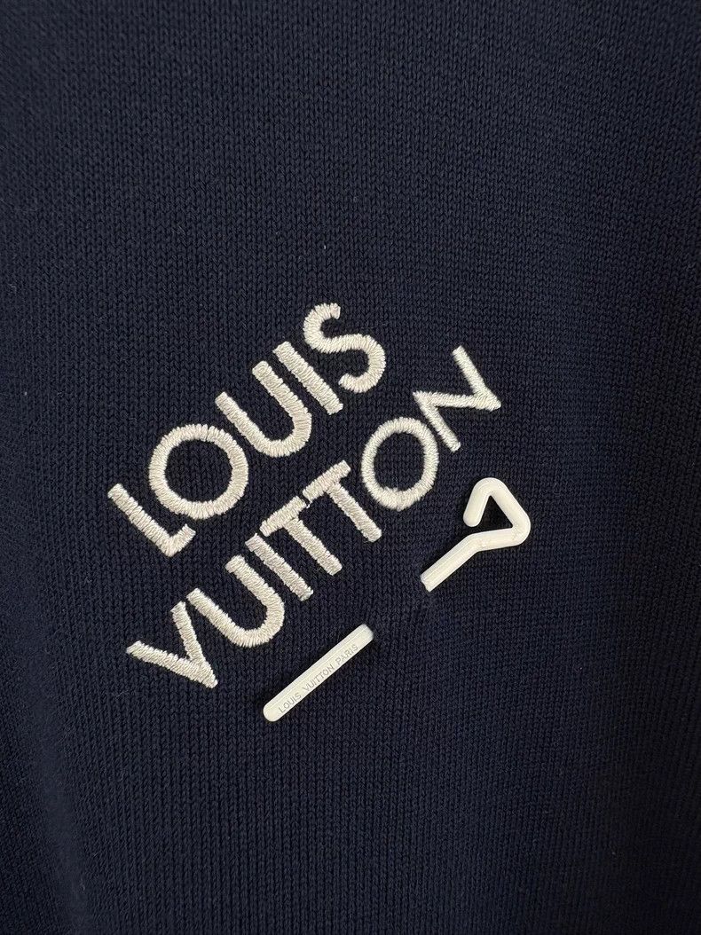 Louis Vuitton Louis Vuitton Deep Blue Short Sleeve T-Shirt Size US L / EU 52-54 / 3 - 4 Thumbnail