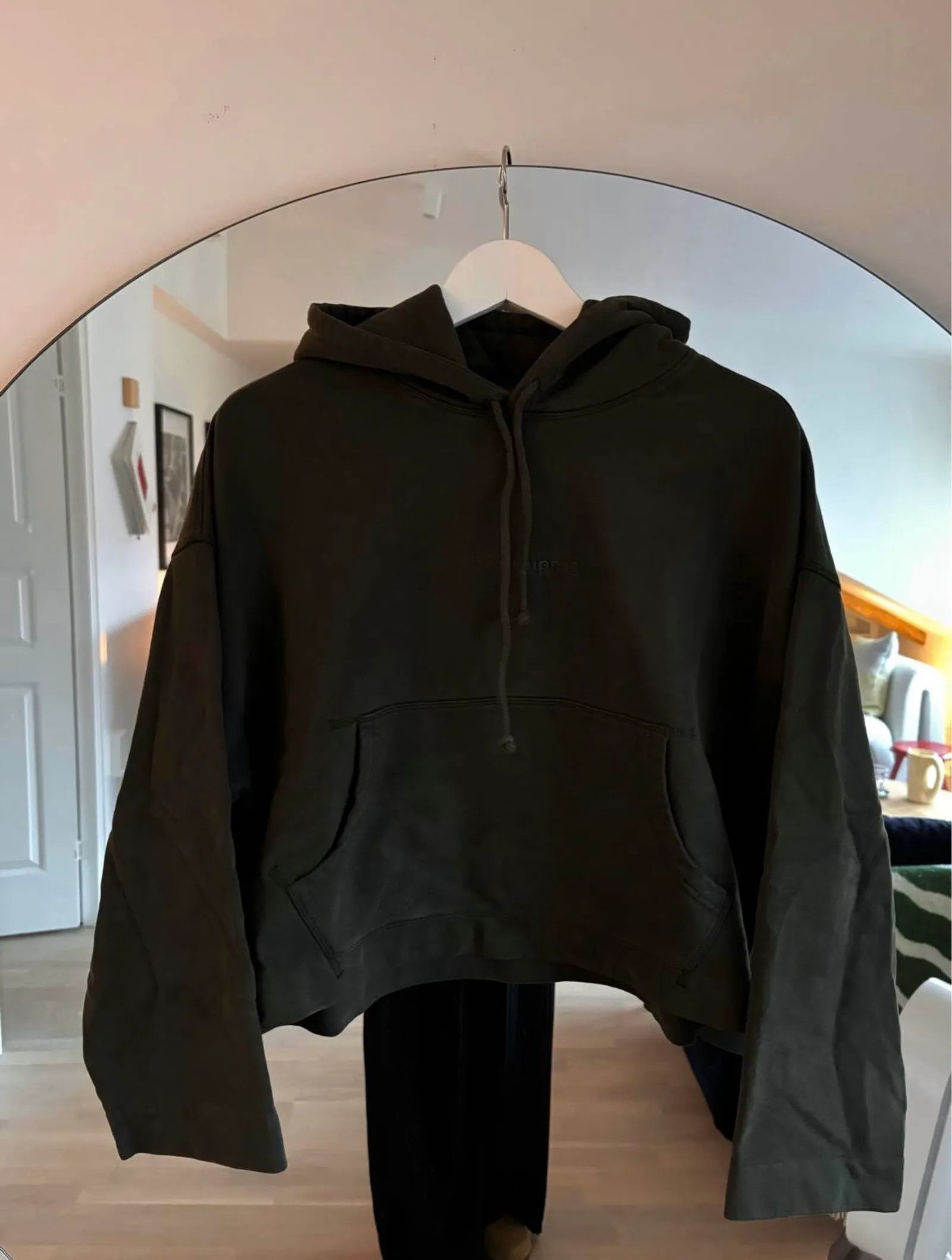 Acne Studios Acne Studios Joghy Emboss Hoodie Size XXS / US 00 / IT 34 - 2 Thumbnail