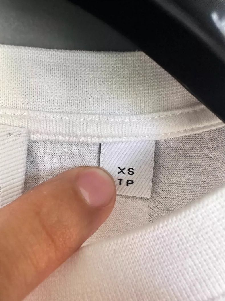 Burberry Burberry White T-Shirt with Deer Print Size US XS / EU 42 / 0 - 4 Thumbnail