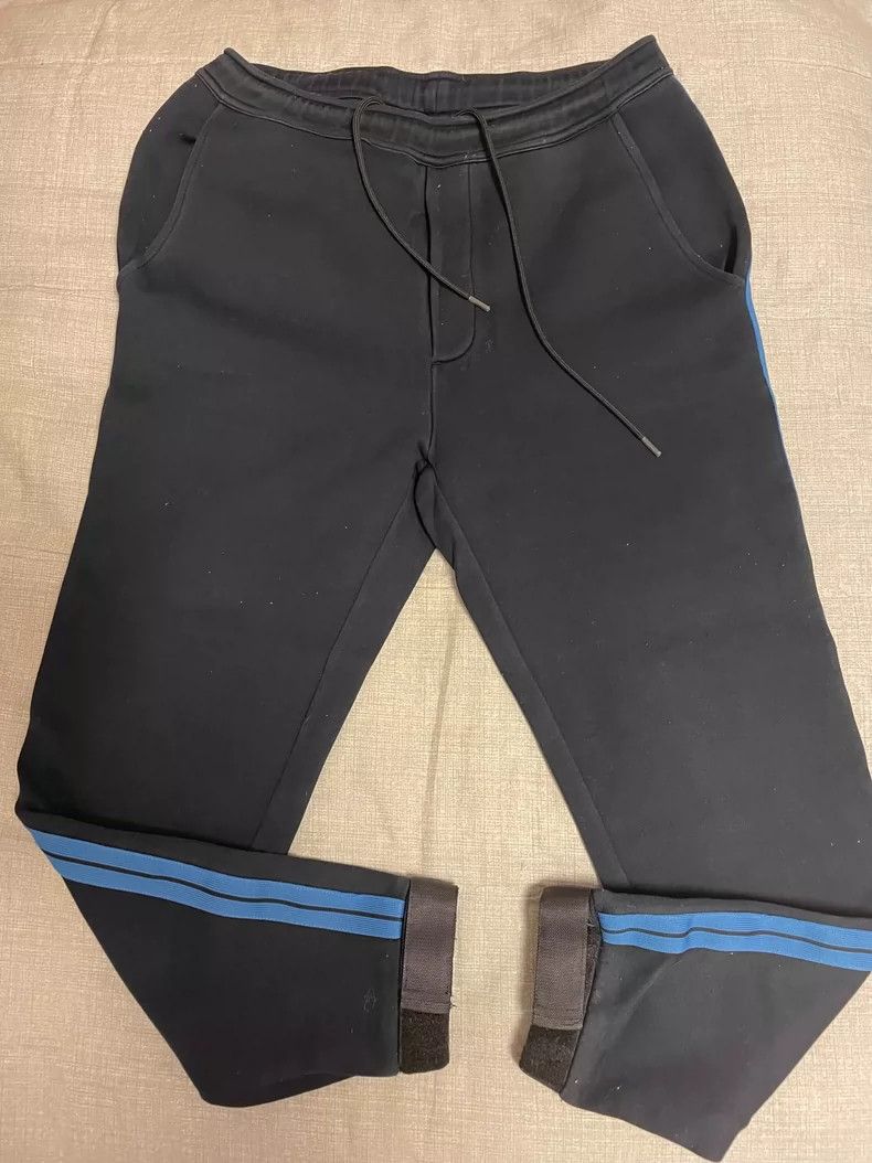 Prada Prada Casual Sports Pants for Men and Women Size US 28 / EU 44 - 2 Thumbnail