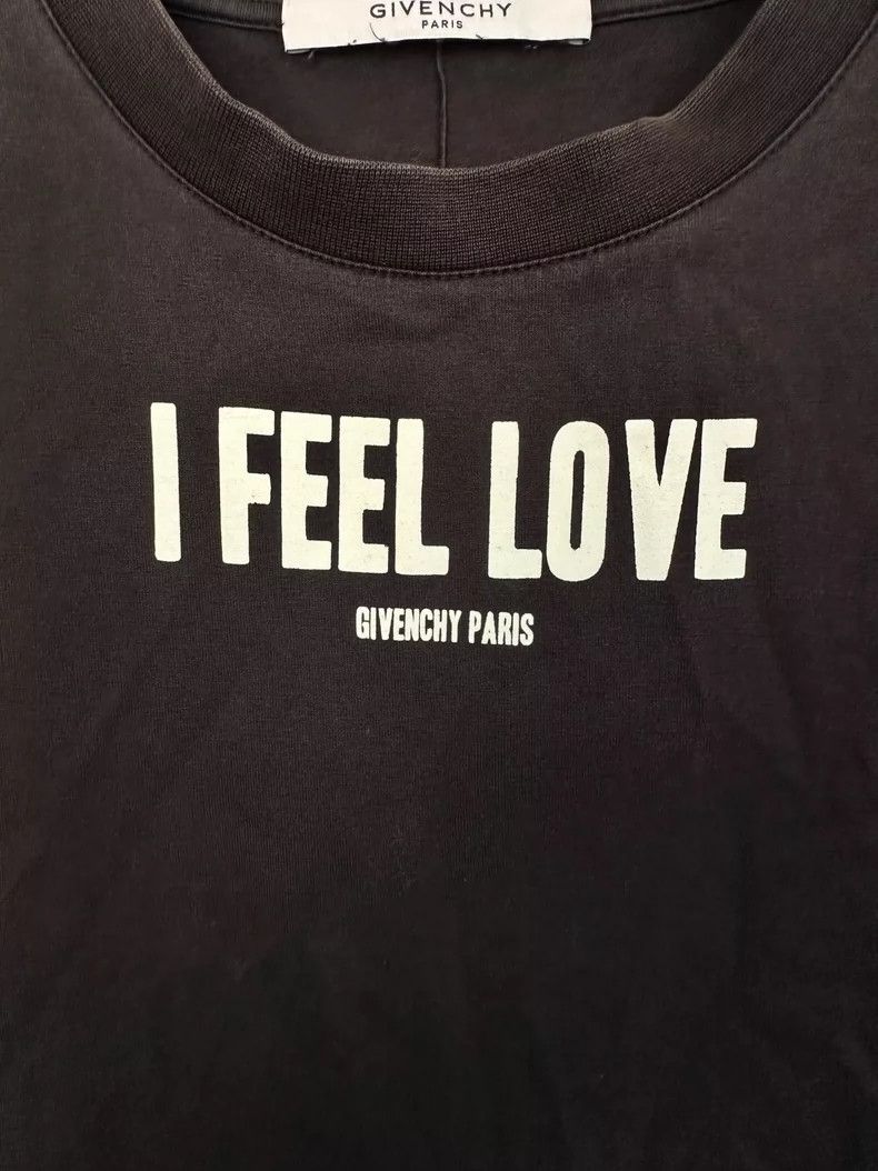 Givenchy Givenchy I Feel Love Black T-Shirt Size US S / EU 44-46 / 1 - 2 Thumbnail