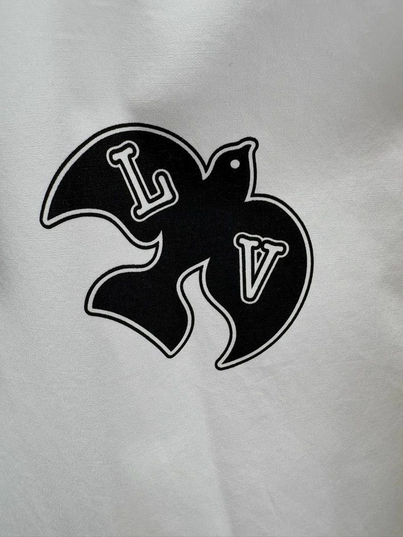 Louis Vuitton Louis Vuitton White Dove Shirt Size M Size US M / EU 48-50 / 2 - 3 Thumbnail