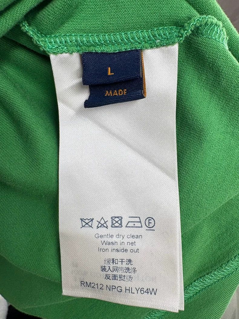 Louis Vuitton Louis Vuitton Green Short Sleeve Logo T-Shirt Size US L / EU 52-54 / 3 - 6 Thumbnail