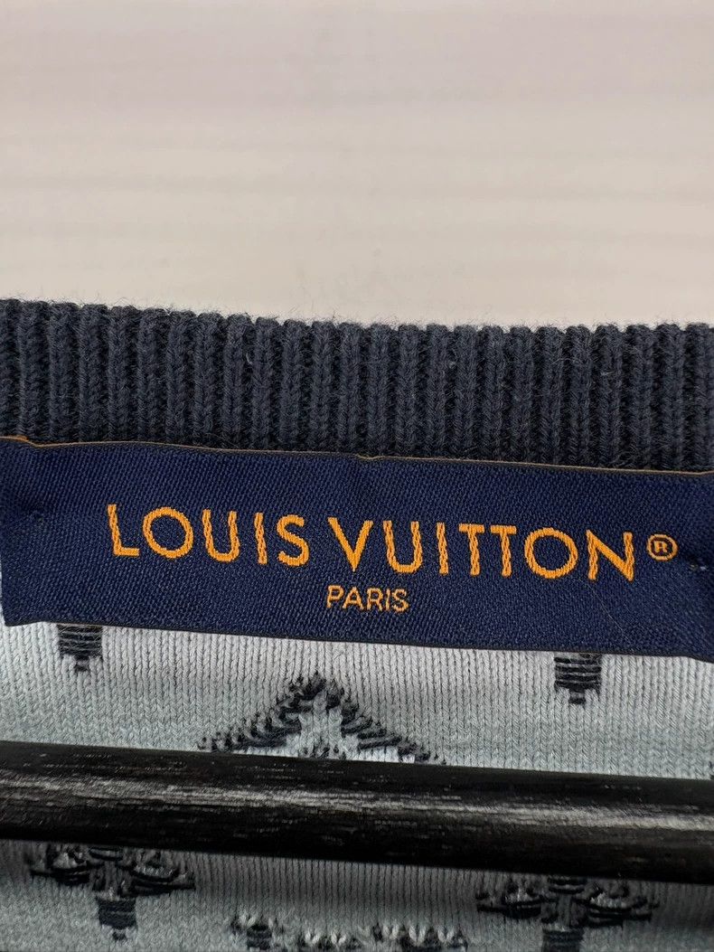 Louis Vuitton Louis Vuitton Black Gradient Logo Knit Sweater Size US M / EU 48-50 / 2 - 5 Thumbnail