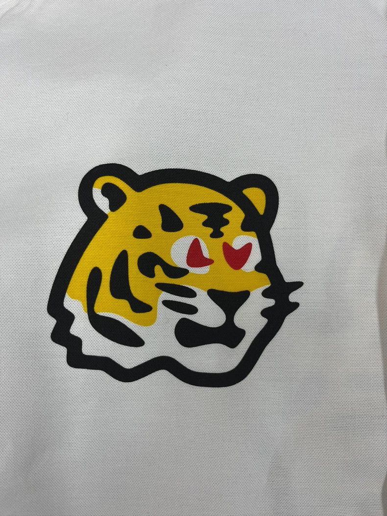 Louis Vuitton Louis Vuitton Tiger Head Long Sleeve Shirt Size US M / EU 48-50 / 2 - 3 Thumbnail
