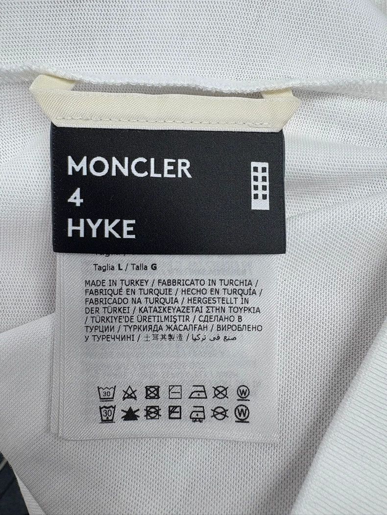 Moncler Moncler Long Sleeve Logo Shirt Size L Size US L / EU 52-54 / 3 - 6 Thumbnail