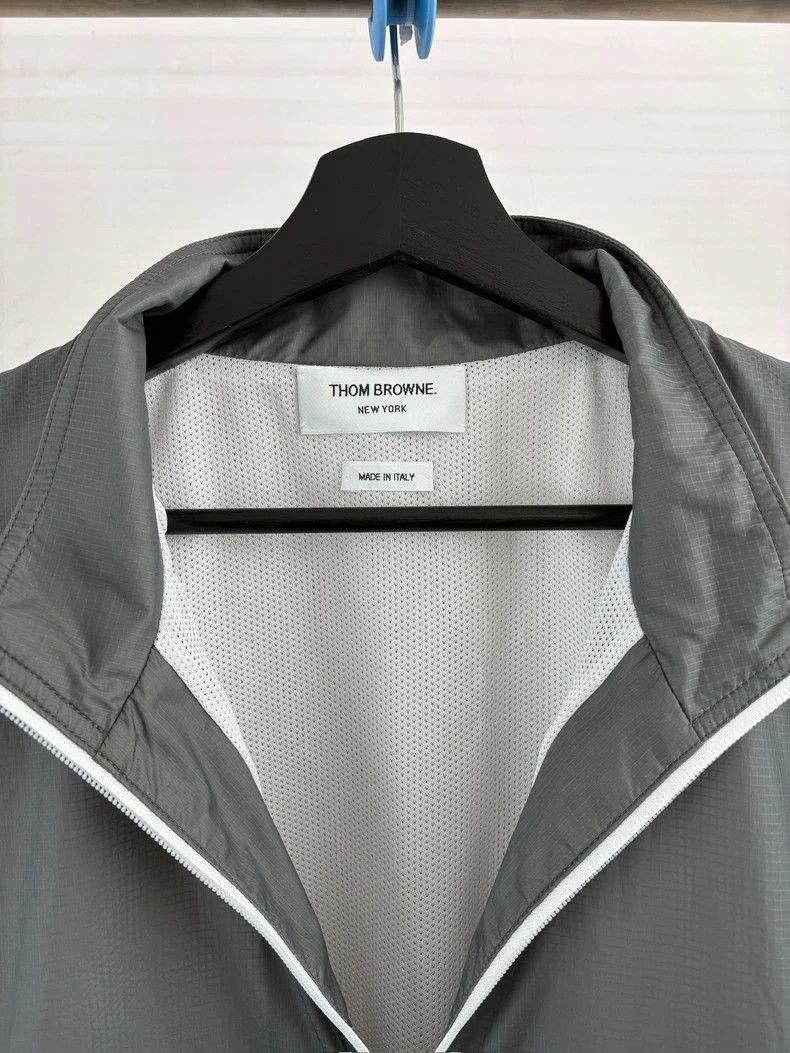 Thom Browne Thom Browne Gray Zip Jacket Outerwear Size US M / EU 48-50 / 2 - 3 Thumbnail