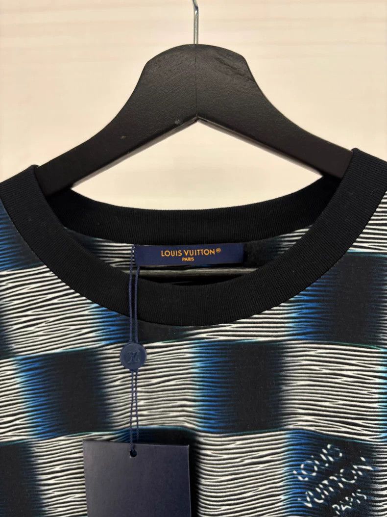 Louis Vuitton Louis Vuitton Black Blue Short Sleeve Checkered Shirt Size US XL / EU 56 / 4 - 4 Thumbnail