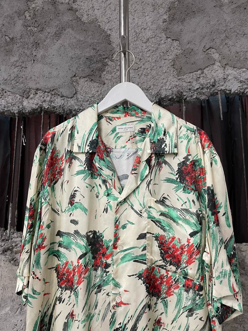 Dries Van Noten Dries Van Noten Short Sleeve Shirt Size US M / EU 48-50 / 2 - 3 Thumbnail