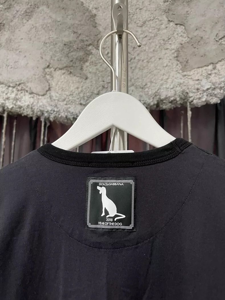 Dolce & Gabbana Dolce Gabbana Short Sleeve Dog T-Shirt Size US L / EU 52-54 / 3 - 3 Thumbnail