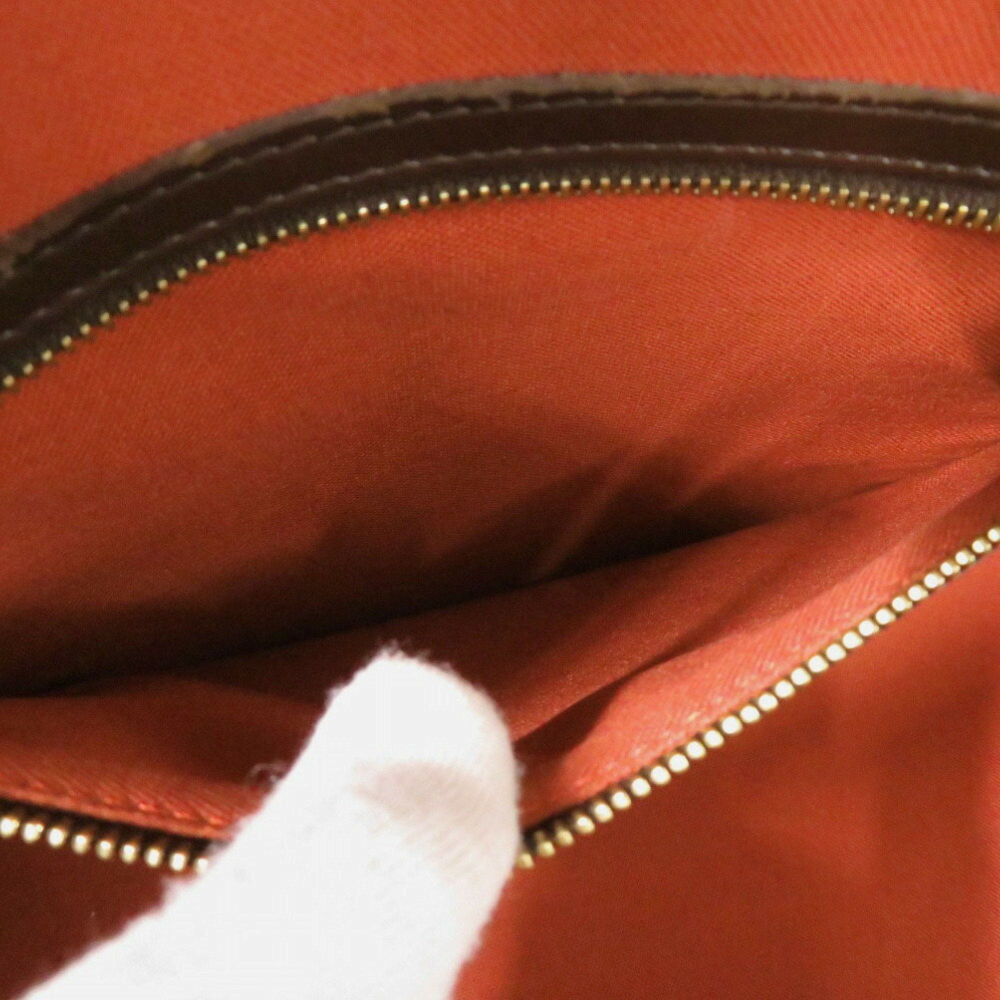 Louis Vuitton Louis Vuitton Nolita handbag Size ONE SIZE - 8 Thumbnail