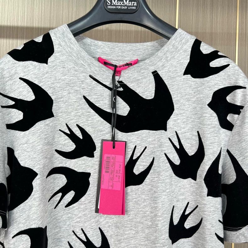 Alexander McQueen Alexander McQueen Short Sleeve T-Shirt with Swallows Size US S / EU 44-46 / 1 - 3 Thumbnail