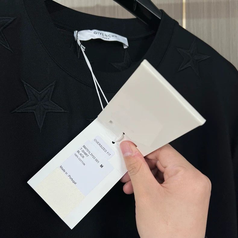 Givenchy Givenchy Star Embroidered Short Sleeve Shirt Size US M / EU 48-50 / 2 - 6 Thumbnail