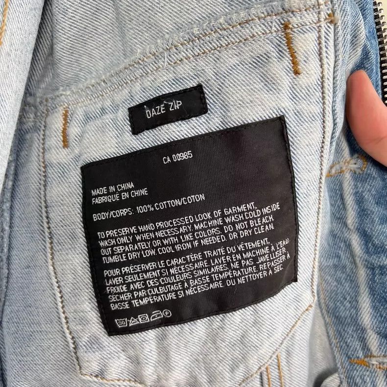 Alexander Wang Alexander Wang Washed Distressed Denim Jacket Size US S / EU 44-46 / 1 - 6 Thumbnail