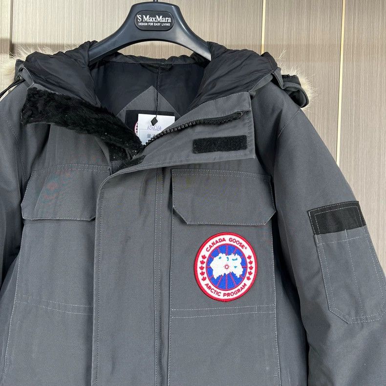 Canada Goose Canada Goose Graphite Expedition Down Jacket Size US S / EU 44-46 / 1 - 3 Thumbnail