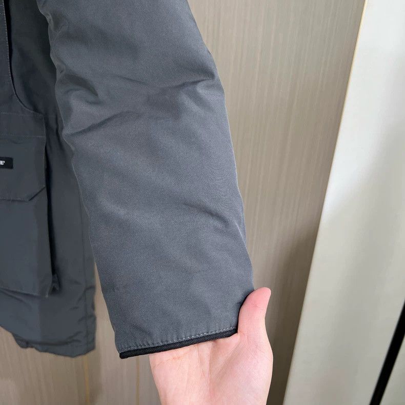 Canada Goose Canada Goose Graphite Expedition Down Jacket Size US S / EU 44-46 / 1 - 4 Thumbnail