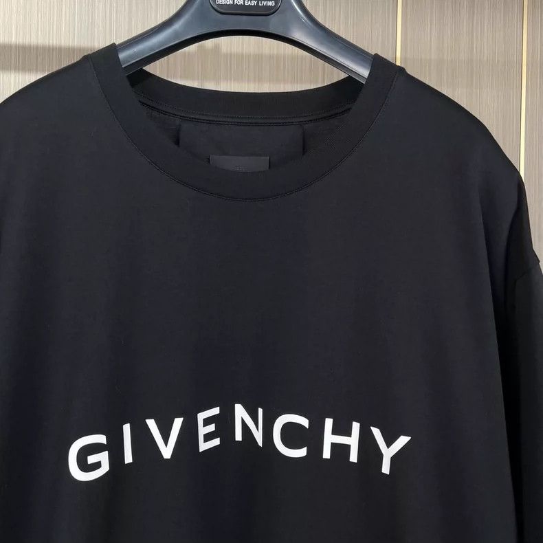 Givenchy Givenchy Short Sleeve Printed T-Shirt Size US L / EU 52-54 / 3 - 2 Thumbnail