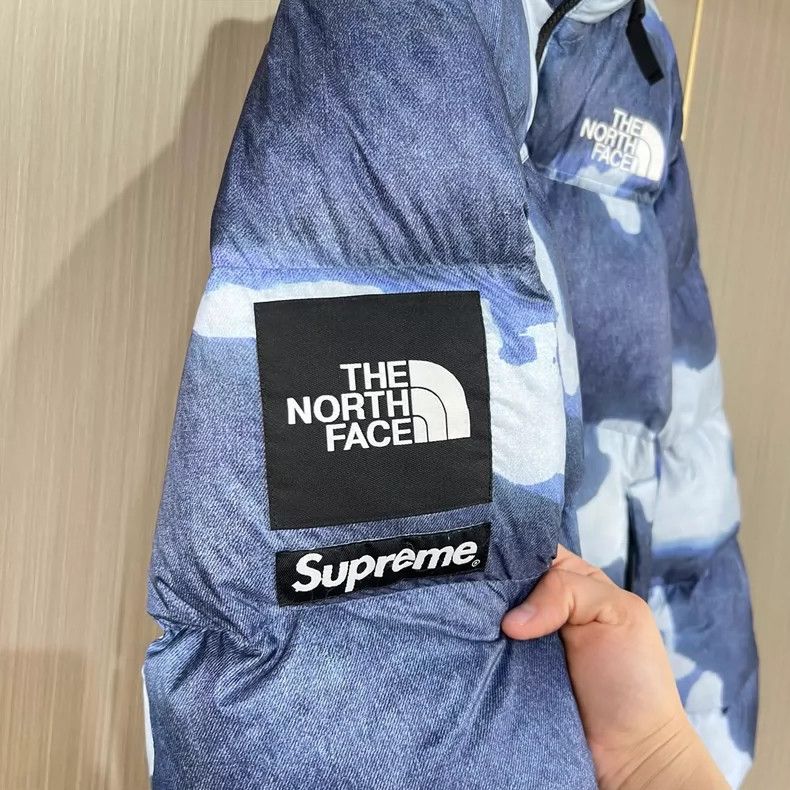 Supreme Supreme x TNF Tie-Dye Puffer Jacket Size US L / EU 52-54 / 3 - 6 Thumbnail