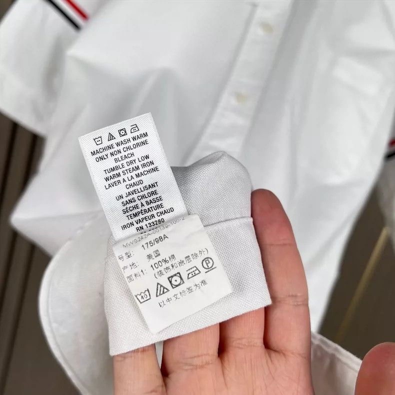 Thom Browne Thom Browne Short Sleeve Shirt with Stripes Size US M / EU 48-50 / 2 - 8 Thumbnail