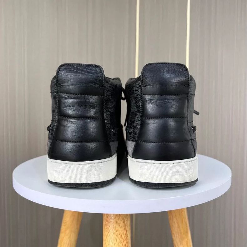 Louis Vuitton Louis Vuitton Suede Checkerboard Sneakers Size 8 Size US 8 / EU 41 - 4 Thumbnail