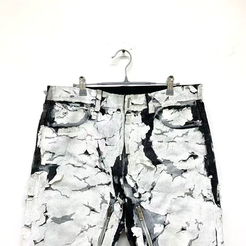 Givenchy Givenchy Distressed Paint Splatter Jeans Size US 33 - 3 Thumbnail