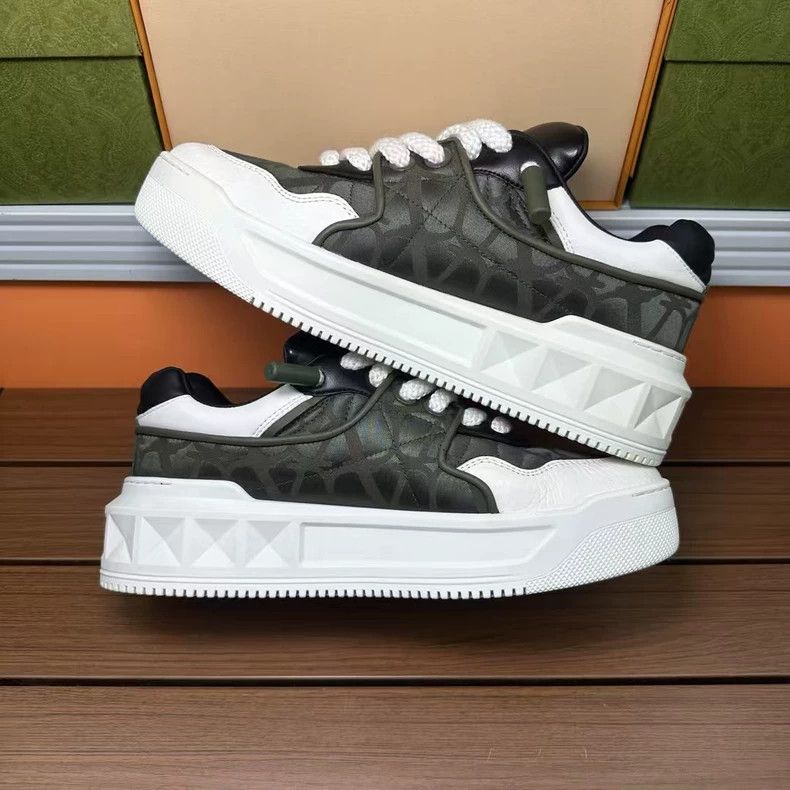 Valentino Valentino One Stud Casual Shoes Green Size US 8 / EU 41 - 3 Thumbnail
