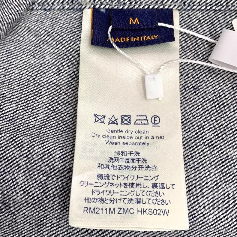 Louis Vuitton Louis Vuitton Blue Tie-Dye Logo Short Sleeve Shirt Size US M / EU 48-50 / 2 - 6 Thumbnail