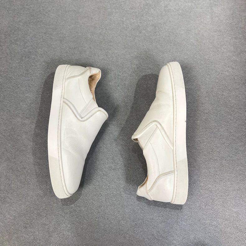 Christian Louboutin Christian Louboutin White Low-Top Sneakers Size US 9.5 / EU 42-43 - 3 Thumbnail