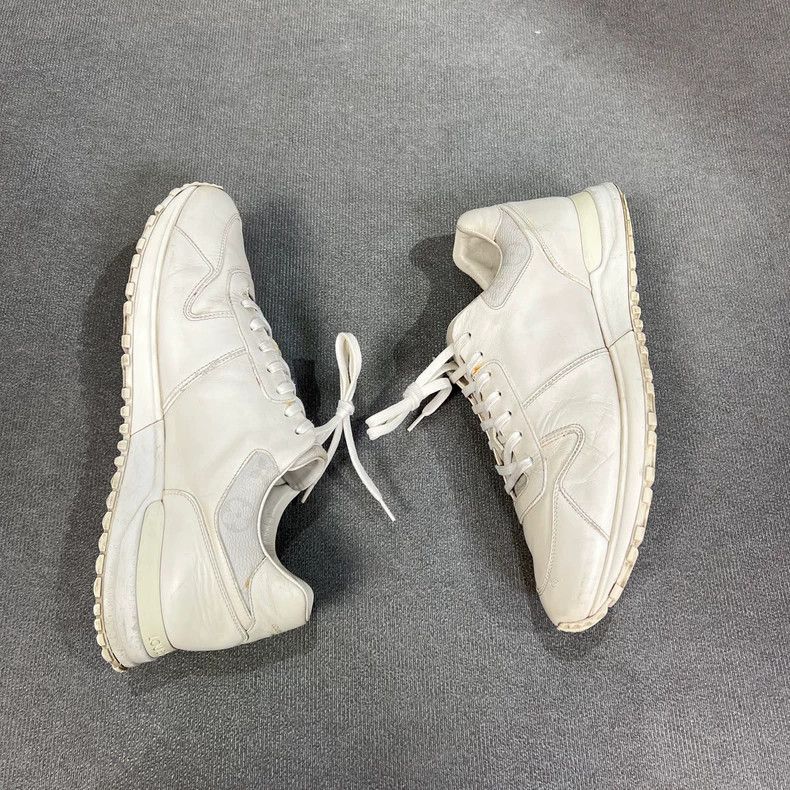 Louis Vuitton Louis Vuitton White Run Away Casual Shoes Size US 9 / EU 42 - 5 Thumbnail