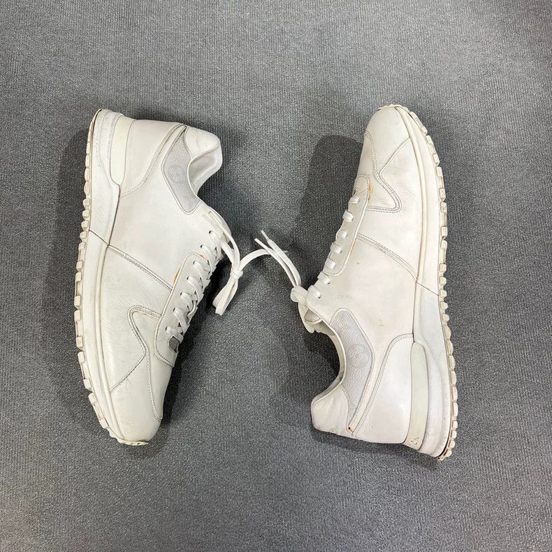 Louis Vuitton Louis Vuitton White Run Away Casual Shoes Size US 9 / EU 42 - 4 Thumbnail