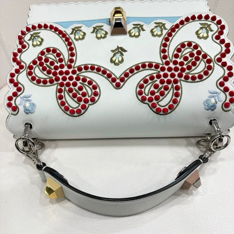 Fendi Fendi Kani Limited Edition Handbag Size ONE SIZE - 9 Thumbnail